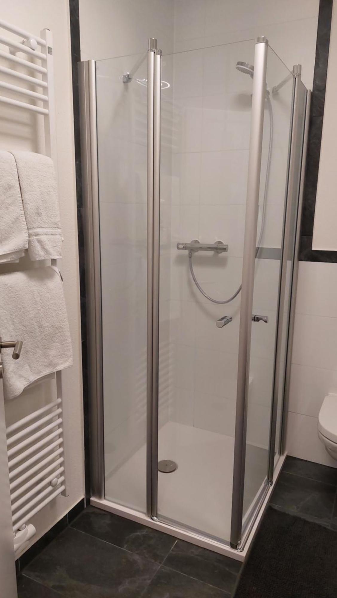 Ferienwohnung Lieser Am Markt Екстериор снимка